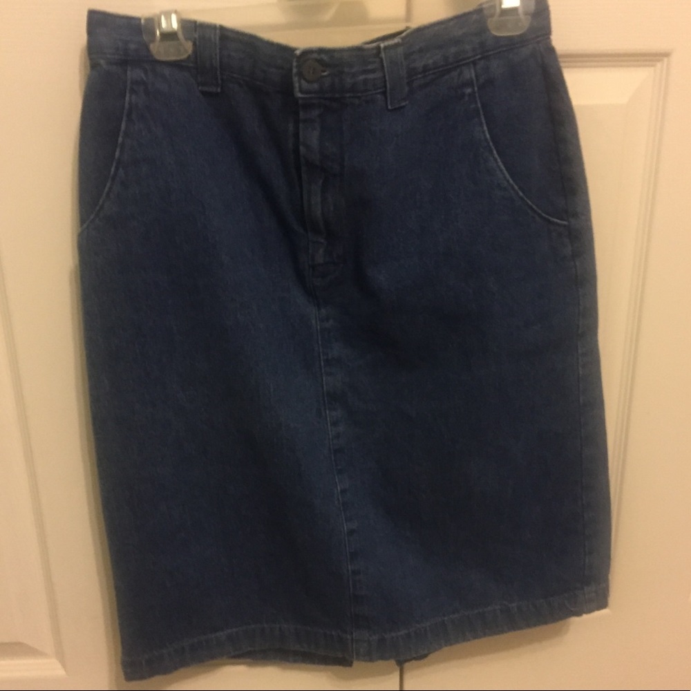 Lee jean skirt